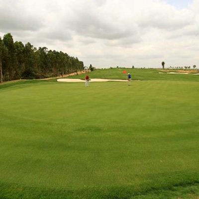 hole04-modal-1